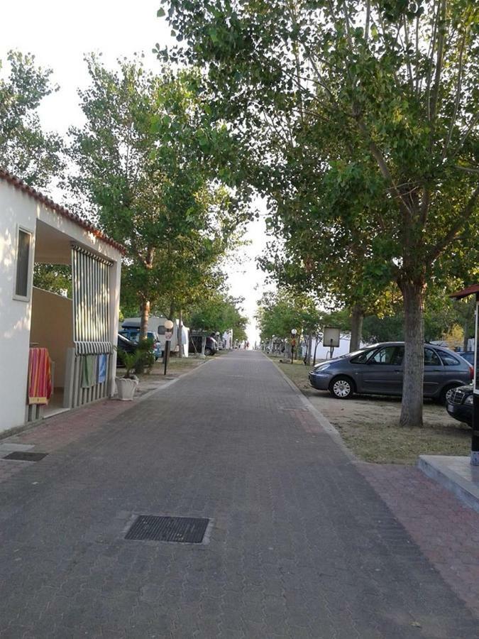ホテル Centro Turistico La Perla Del Gargano フォチェ・ヴァラーノ エクステリア 写真