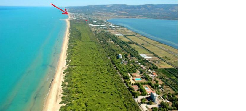 ホテル Centro Turistico La Perla Del Gargano フォチェ・ヴァラーノ エクステリア 写真